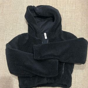 Alo Yoga Sherpa coat